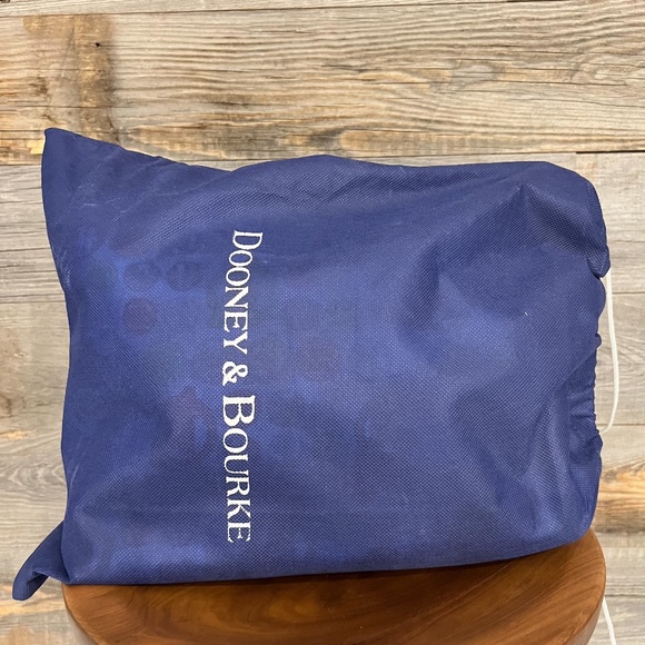 SALE TODAY!✨ Dooney & Bourke x Avengers Marvel Hand Bag, RARE, RETIRED - Picture 15 of 16